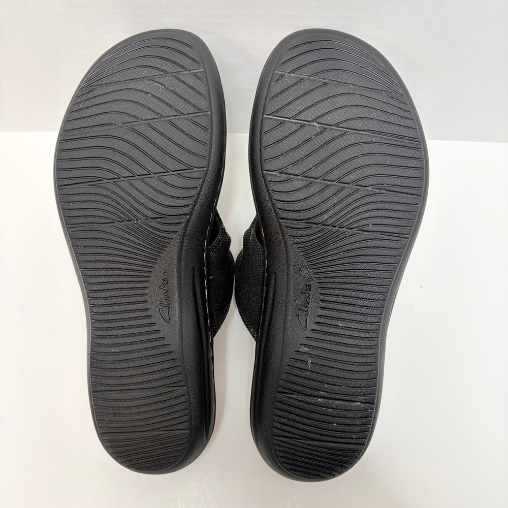 Clarks Laurieann Rae Black Snake Print Comfort Thong Sandals Womens 7.5 - Picture 6 of 7
